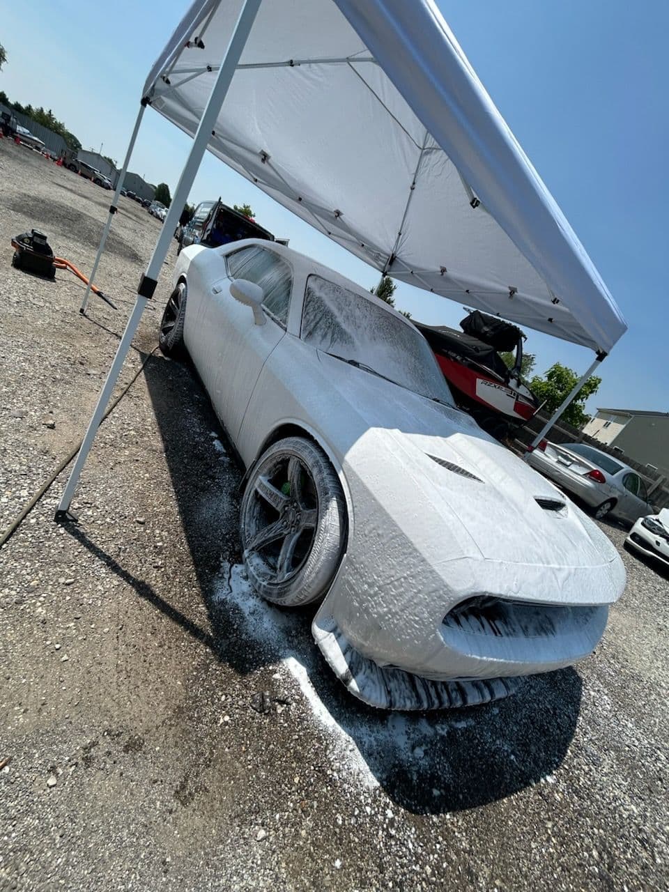 Transformative Exterior Car Wash for Sleek Scat Pack image