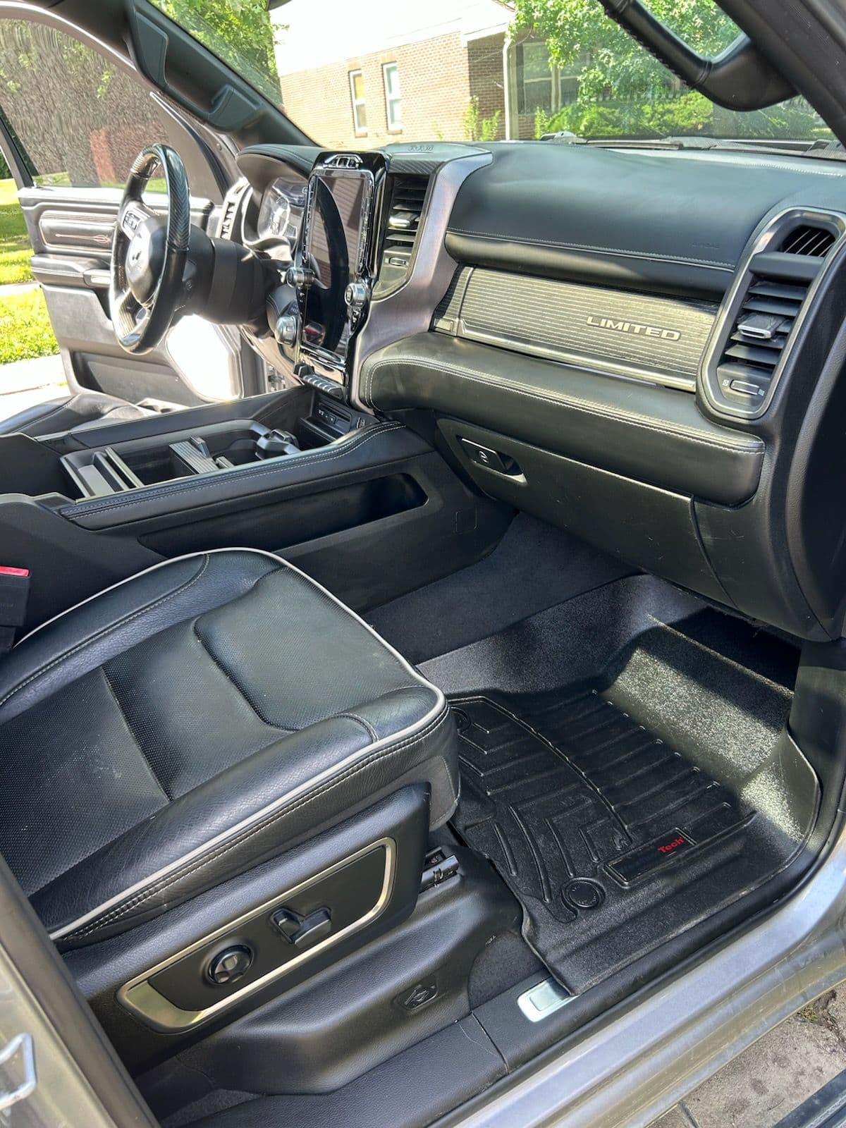 Holmes Mobile Detailing Transforms Car Interiors image